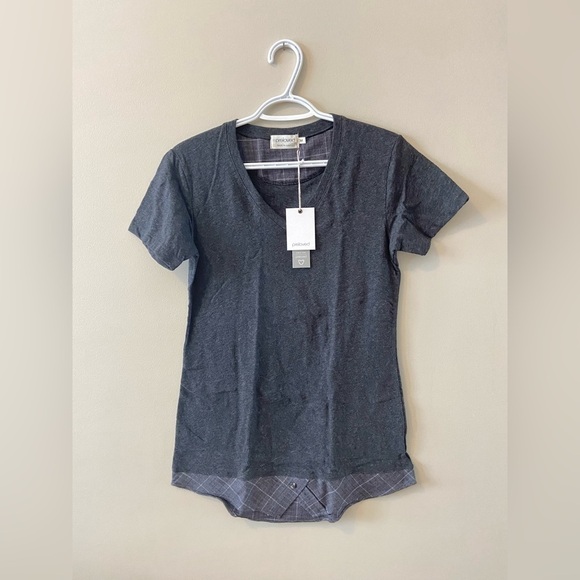 𝅺preloved TORONTO Willow Tee NWT medium - Picture 9 of 11